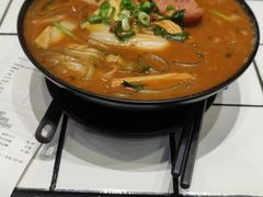 -肥汁米蘭香港米线(长宁来福士店)