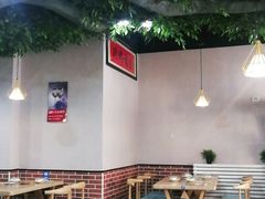 大堂-金三可市井水煮鱼(金碧园店)