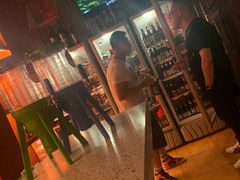-HP9精酿餐厅(高新区体育馆店)