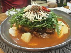 -喇喇排骨火锅·传统韩式脊骨汤(望京西园总店)
