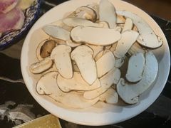 -宏宏无烟石板烧烤