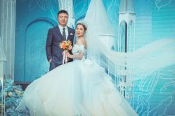 -拉瑞娜LaReine婚纱礼服高级定制