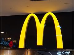 -麦当劳(中山公园龙之梦店)