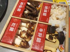 -生活如沸·顺德水牛奶火锅(大学路店)