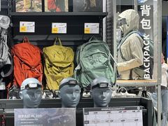-迪卡侬(环球港店)