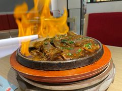 -蜜桃餐厅·伴山(绿宝广场店)