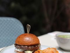 -潮一不贰·法式甜品·生日蛋糕·西式简餐(外滩店)