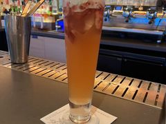 -星巴克臻选(上海合生汇1F店)