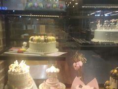 -焙丽拾光(麦凯乐直营店)