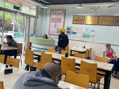 大堂-绿杨馄饨临顿路店