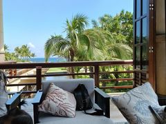 -亚龙湾喜来登·美景台大堂吧