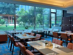 -亮马河饭店翠雅咖啡厅