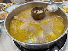 -朴小妹人参鸡汤火锅(长白山万达店)