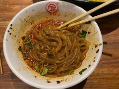 -万记麻辣烫国展总店