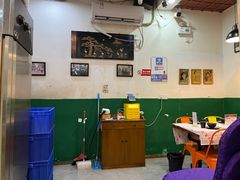 -堂瓦里·33年传统赣菜(第一街区店)