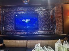 -嘉年华KTV(人民路店)