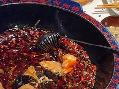 -何师傅美蛙鱼头(汉街店)