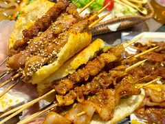 -卞二小串·鹤岗烧烤·坑烤(永定路店)