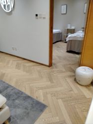 -HEYAN荷妍专业脱毛连锁机构