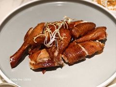 传统吊烧鸡-岭南真味·匠心粤菜(K11店)