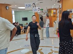 -雅悦齿科(顾村公园店)