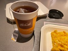 -麦当劳(汉口火车站候车室店)