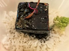 -桂满陇·手作小笼包&江南叫花鸡(中山公园店)