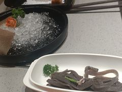 -海底捞火锅(新松江路店)