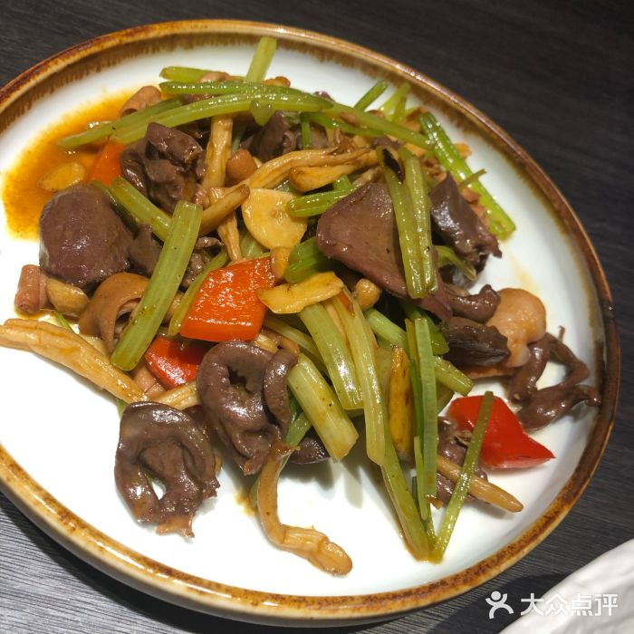 廣府鹅夫人(陆家嘴中心店)爆炒鹅三宝图片