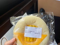 玉米乳酪麻吉包-屋裡·Union Bakery(龙江路店)