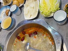 -光头药膳鸡(莱茵小镇店)