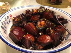 -山明水秀大饭店