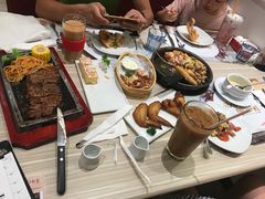 -必胜客(万达广场店)