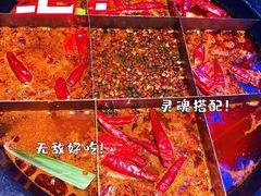 -卤校长老火锅(绿地468店)