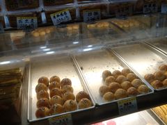 蛋黄酥-赞记龙凤礼饼(龙津路店)
