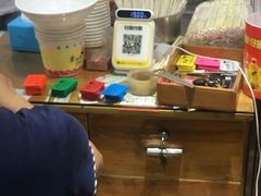 -覃肥叔桂林米粉(粮道街店)