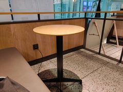 用餐区-星巴克(南京鼓楼医院店)