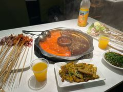 -佰人王串串香火锅(洋珠巷店)