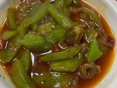 莴苣烧牛筋-大隐隐于市私房菜(保和小区店)