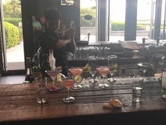 -山港凯悦酒店·BEBA海滩烧烤餐厅酒吧