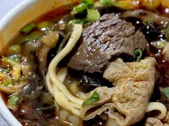 -中山牛肉肥肠粉面馆(军工社区店)