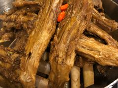 草原三羊开泰大锅-蝎王府羊蝎子(北大地店)