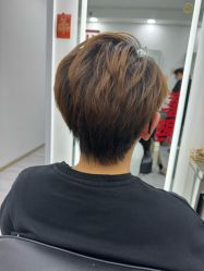 -LILI·HAIR SALON理理造型