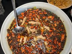 -麻六记(凤凰汇店)