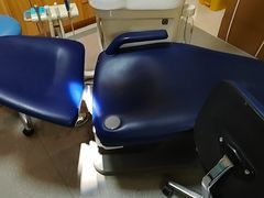 -上海仁爱医院口腔科 · 种植