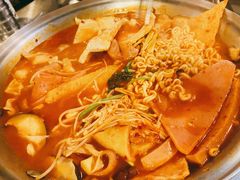 部队火锅-富乐满韩国正宗炸鸡韩国料理(虹泉路店)