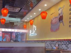 -炖四方东北铁锅炖·烧烤小龙虾(中豪国际店)