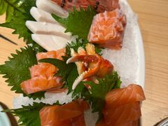 -花和海鲜自助(梅江店)
