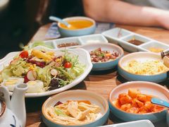 拌蔬菜-明洞阿姨·韩式酱蟹烤肉·创意料理(三元桥店)