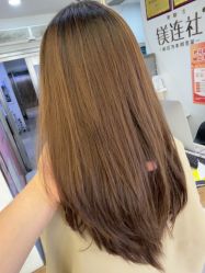 -镁连社·美联社